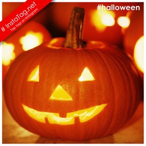 Halloween tags